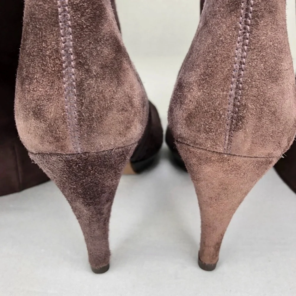NWOB Pura Lopez Dark Brown Suede Heeled Boots, U.S. Size 7.5 - Picture 5 of 6